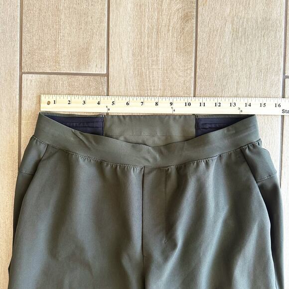 Lululemon Mens Switch Up Pants Medium Green Athleisure Athletic Outdoors Gym - Picture 7 of 9
